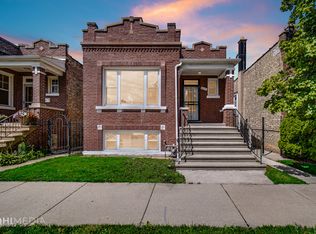2214 S 61st Ct, Cicero, IL 60804