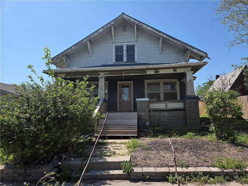 1st image of 426 Cherry St
