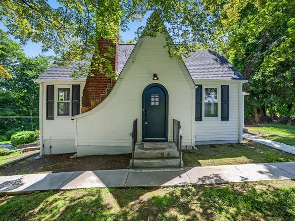 44 Lake Way, Purdys, NY 10578