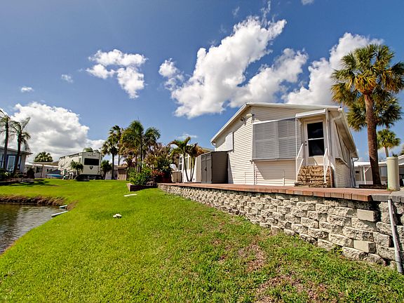 5th image of 6430 SE 51st Street