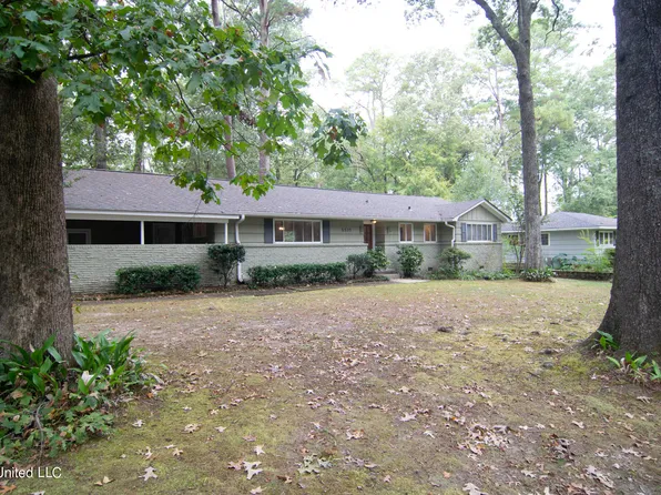 5535 Hartsdale Dr, Jackson, MS 39211