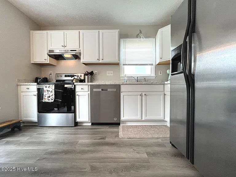 5721 Randleman St — Photo 12