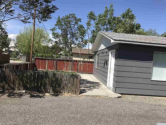 4th image of 624 S 10th St