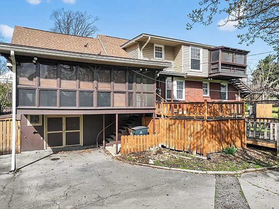 4th image of 841 Sutton Hill Rd