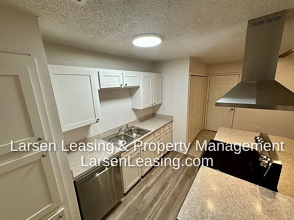 5th image of 5845 Denise Dr
