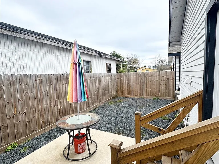 1214 53rd St — Photo 15
