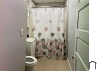 36 Barclay St #2, Worcester, MA 01604