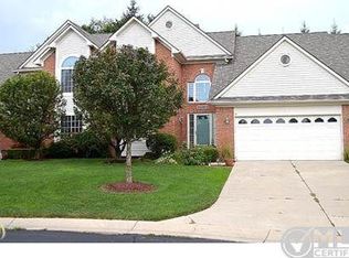 33323 Navin Ct, Livonia, MI 48152