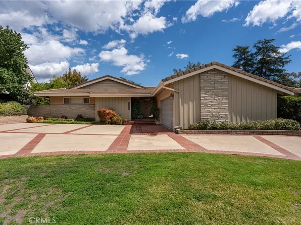 1960 Liliano Dr, Sierra Madre, CA 91024