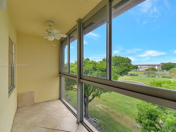 3rd image of 13475 SW 9th St APT 413A