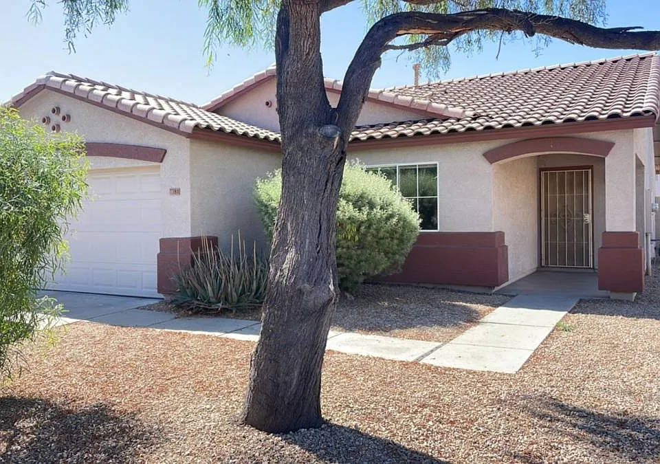 7381 W Palo Verde Dr