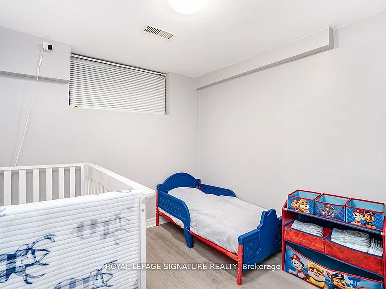 1078 Eastmount Ave #2 — Photo 18