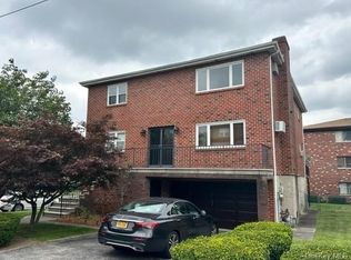 69 Veltri Ln, Yonkers, NY 10704
