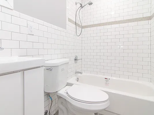 Rented by Compass | media 9