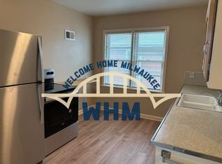 5050 N Bay Ridge Ave, Milwaukee, WI 53217