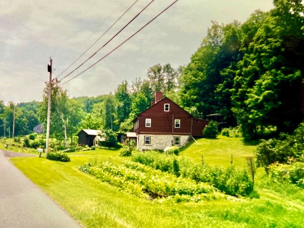 622 South Main Street, Danby, VT 05739