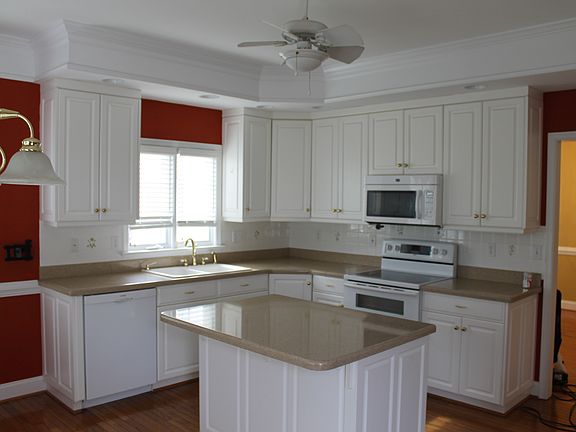 Island gives even more counter space