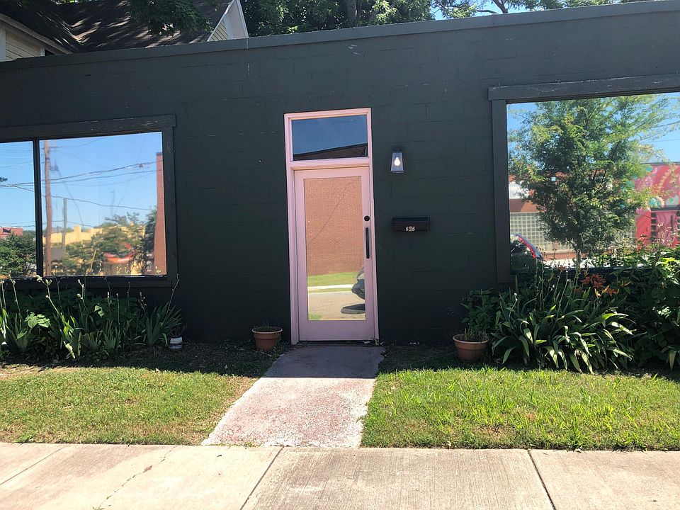1st image of 626 Lamar St