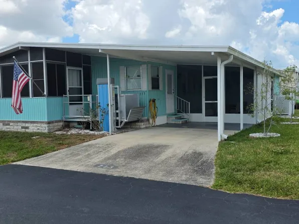 900 9th Ave E #213, Palmetto, FL 34221