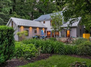 16106 Dark Hollow Rd, Upperco, MD 21155