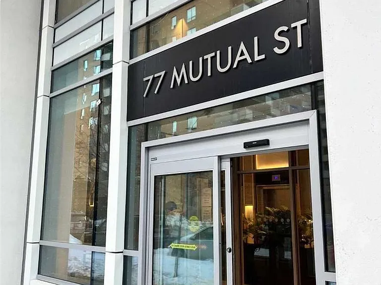 77 Mutual St #3411 — Photo 2