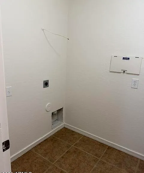 887 W Desert Hills Dr — Photo 13