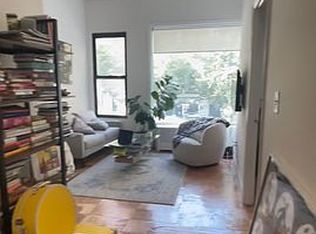 216 W 79th St APT 2F, New York, NY 10024