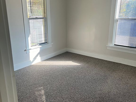4th image of 306 Pritchard Ave