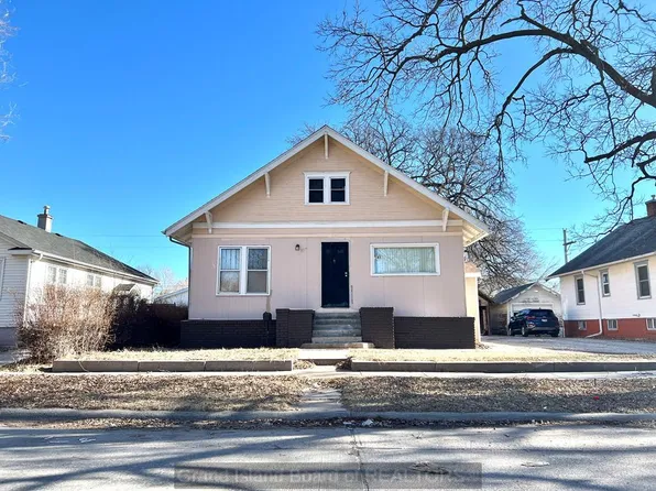 243 S Sycamore St, Grand Island, NE 68801