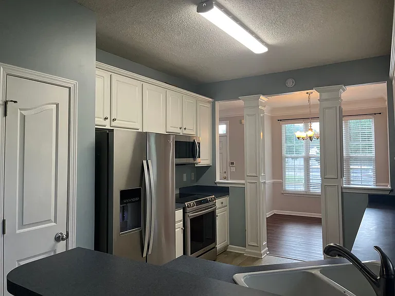 127 Cirrus Ct — Photo 4