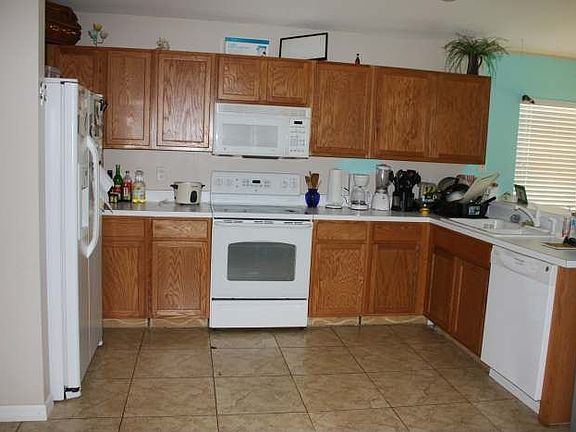 2nd image of 7926 Carriage Pointe Dr