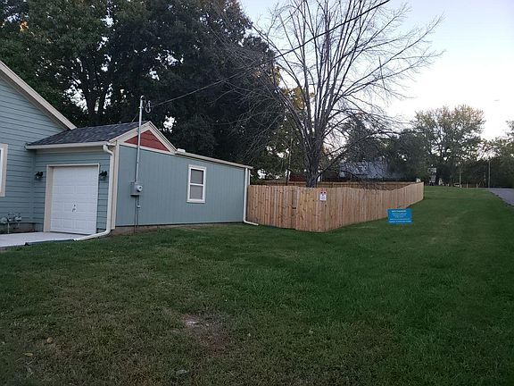 3rd image of 8501 E 47th St