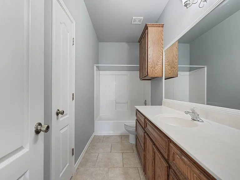 3141 Quail Springs Rd #4 — Photo 14