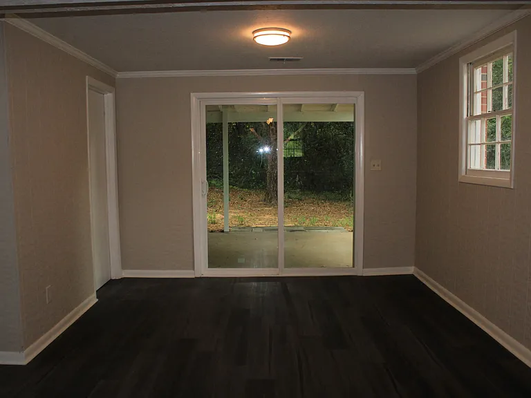 3328 Vaucluse Rd — Photo 29