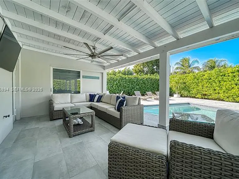 10600 SW 80th Ct — Photo 33