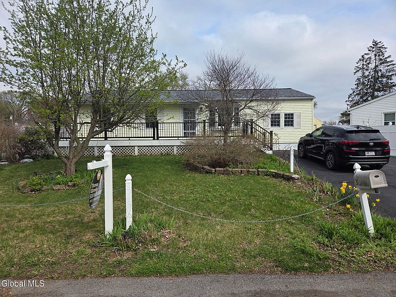 2nd image of 31 Amelia Drive