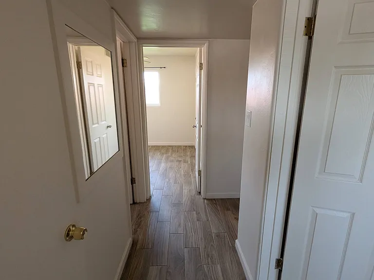 3721 E Sheridan St — Photo 26