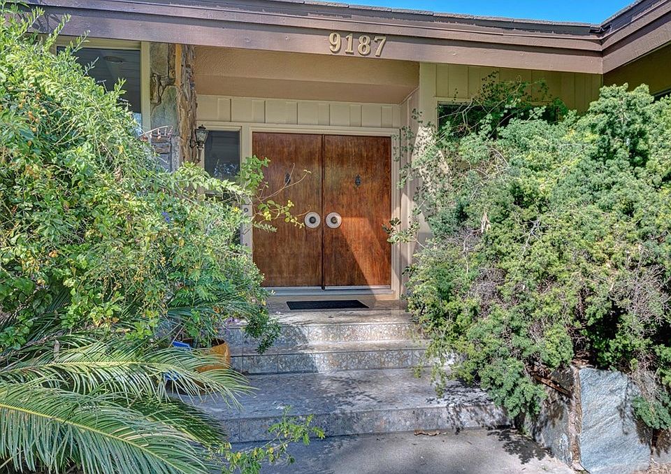 1st image of 9187 Altura Ln