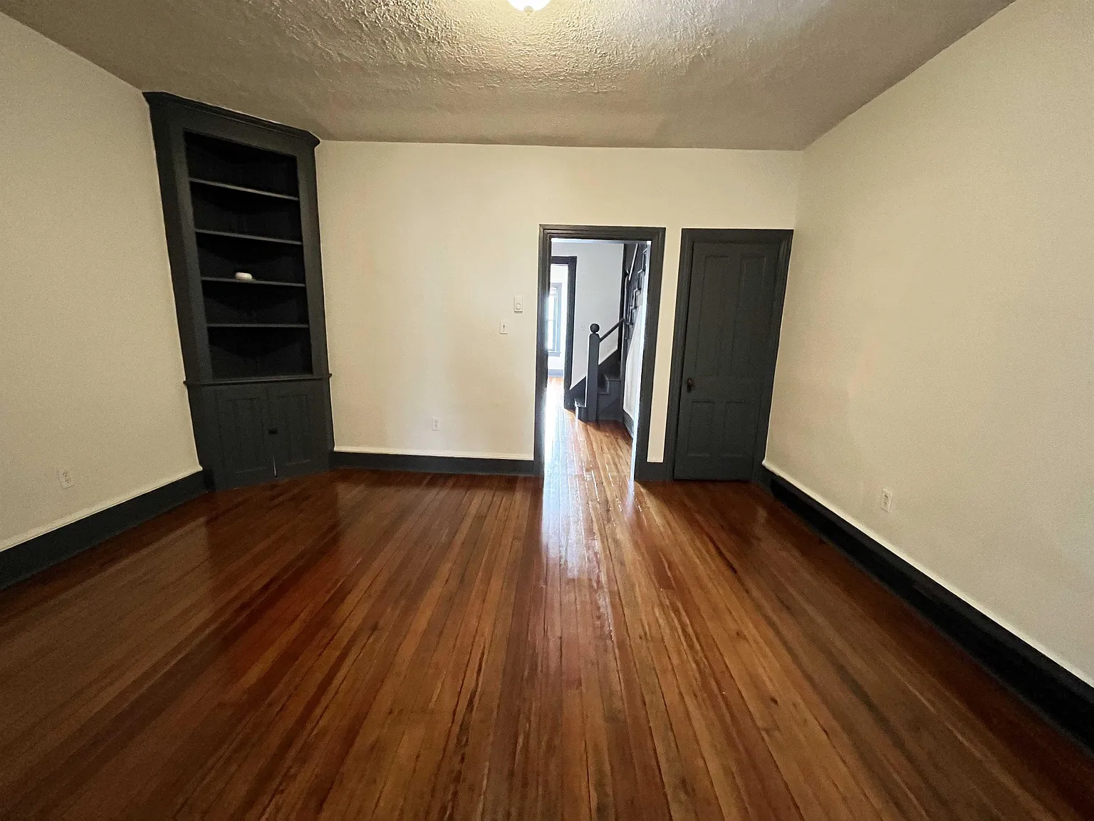 238 N Raleigh St - . — Photo 1