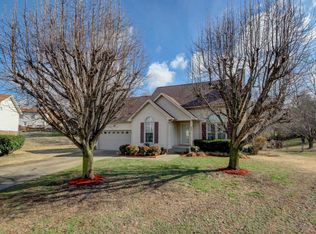 490 Steffi St, Clarksville, TN 37040