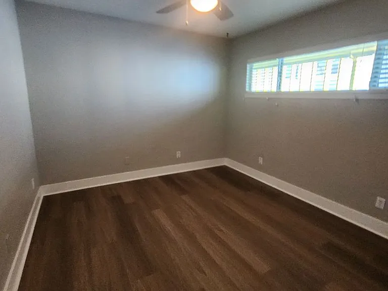 545 S 9th St — Photo 3