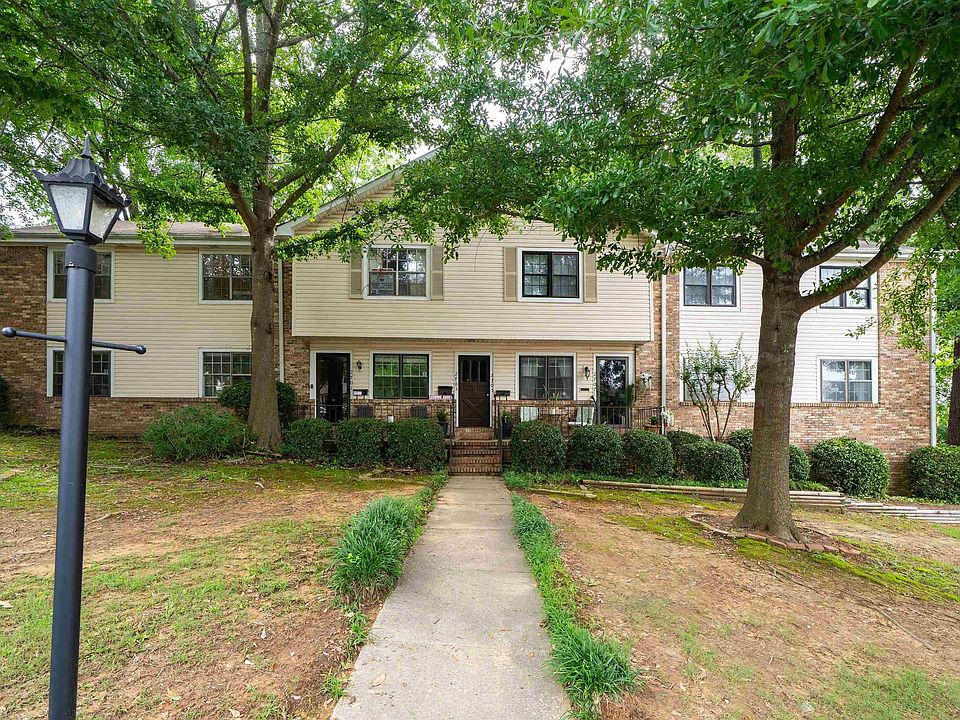1st image of 2703 Southbury Cir #2703