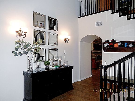 4th image of 2691 Elm Cir