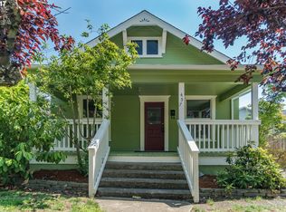 457 NE Jackson St, Roseburg, OR 97470
