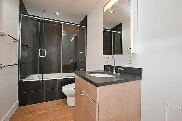 Rented by Living New York | media 14