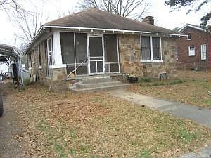 2nd image of 807 W C St