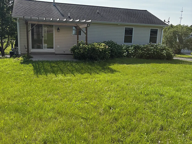 1530 Gilmer Cir — Photo 10