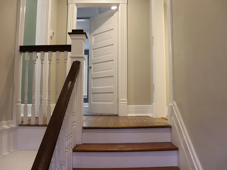 381 Main St — Photo 13