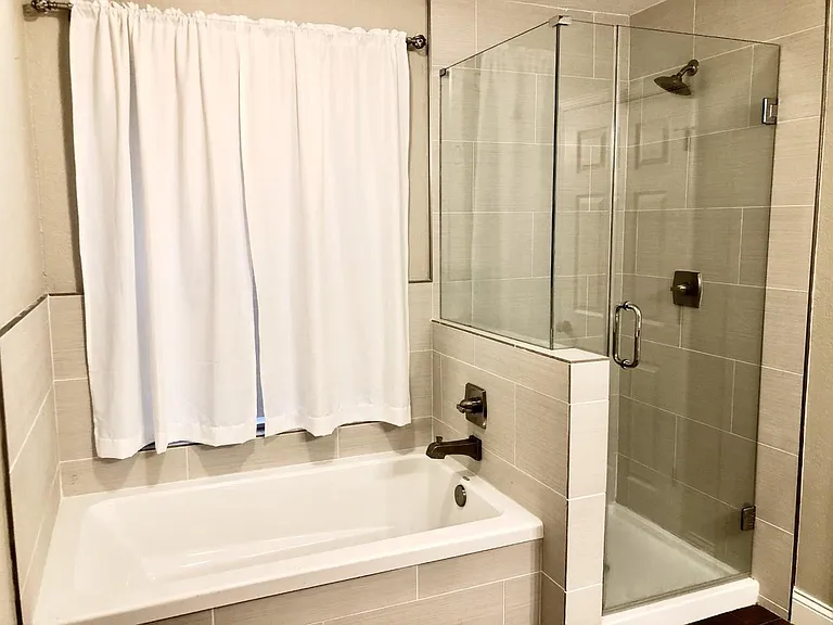 6315 Canyon Rock Way — Photo 31