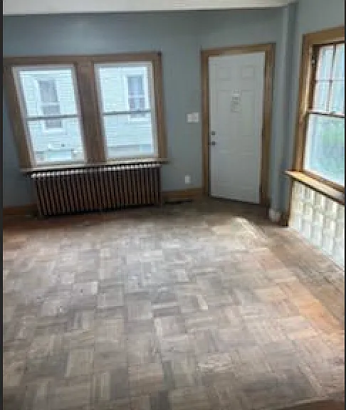 615 Central Ave N #1 — Photo 1